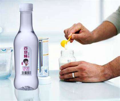 为宝宝冲奶粉.png